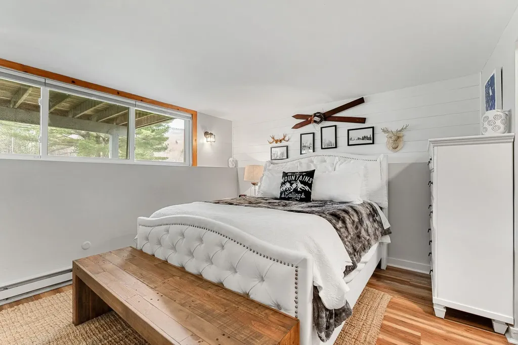 105 Morse Drive Cambridge VT 05464