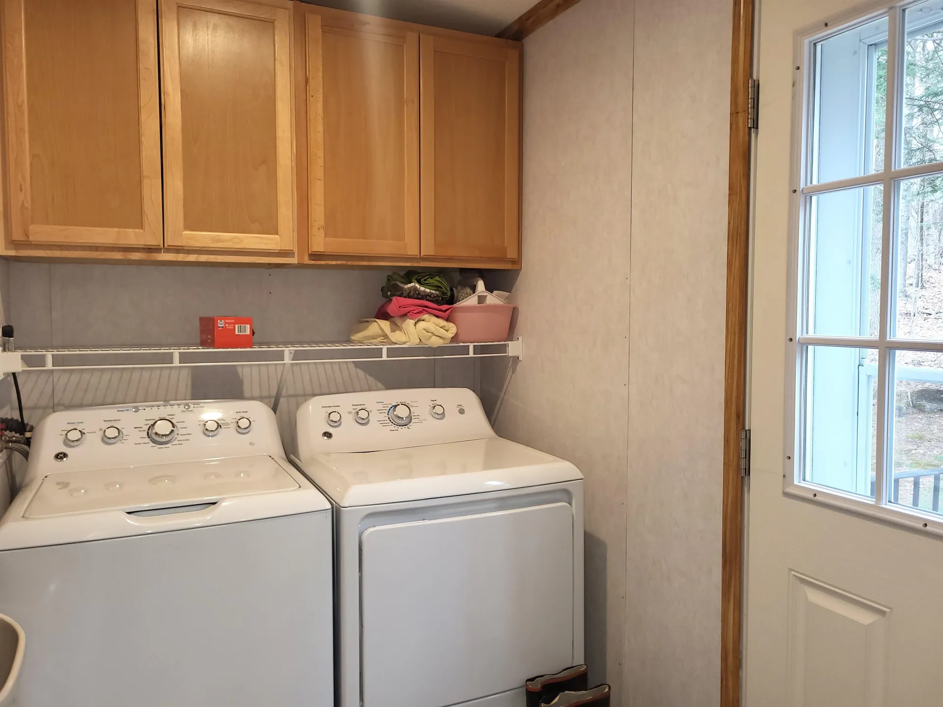 14 Peasley Road Henniker NH 03242