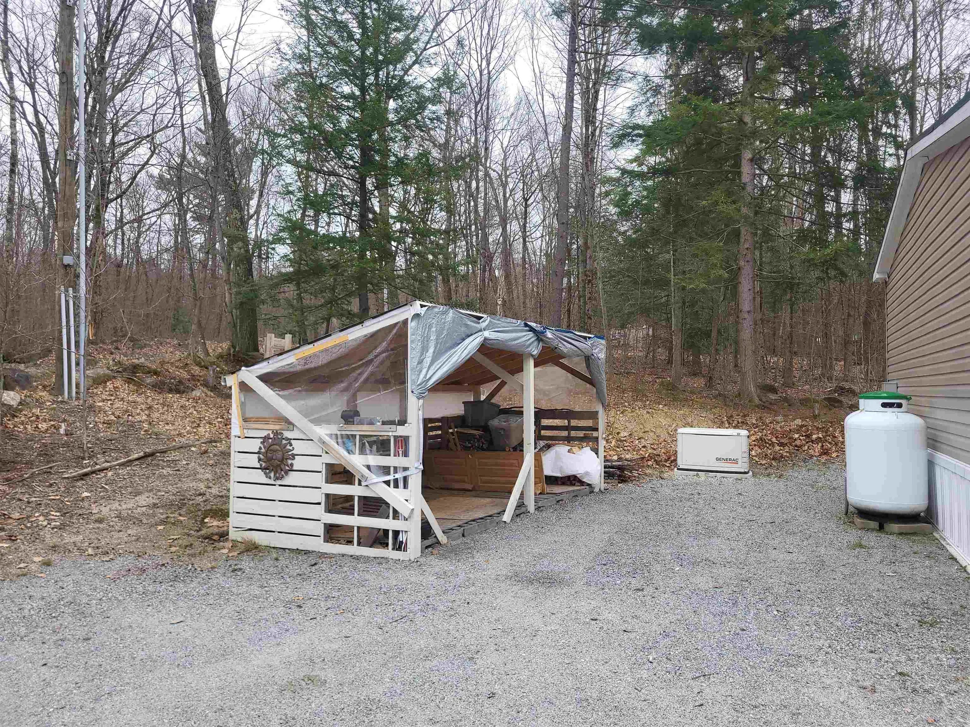 14 Peasley Road Henniker NH 03242