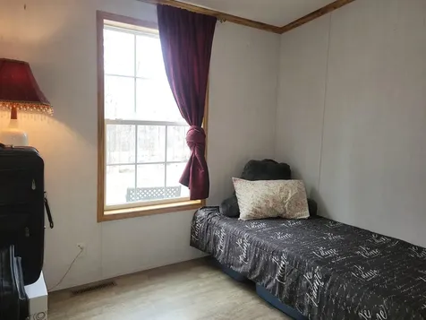14 Peasley Road Henniker NH 03242