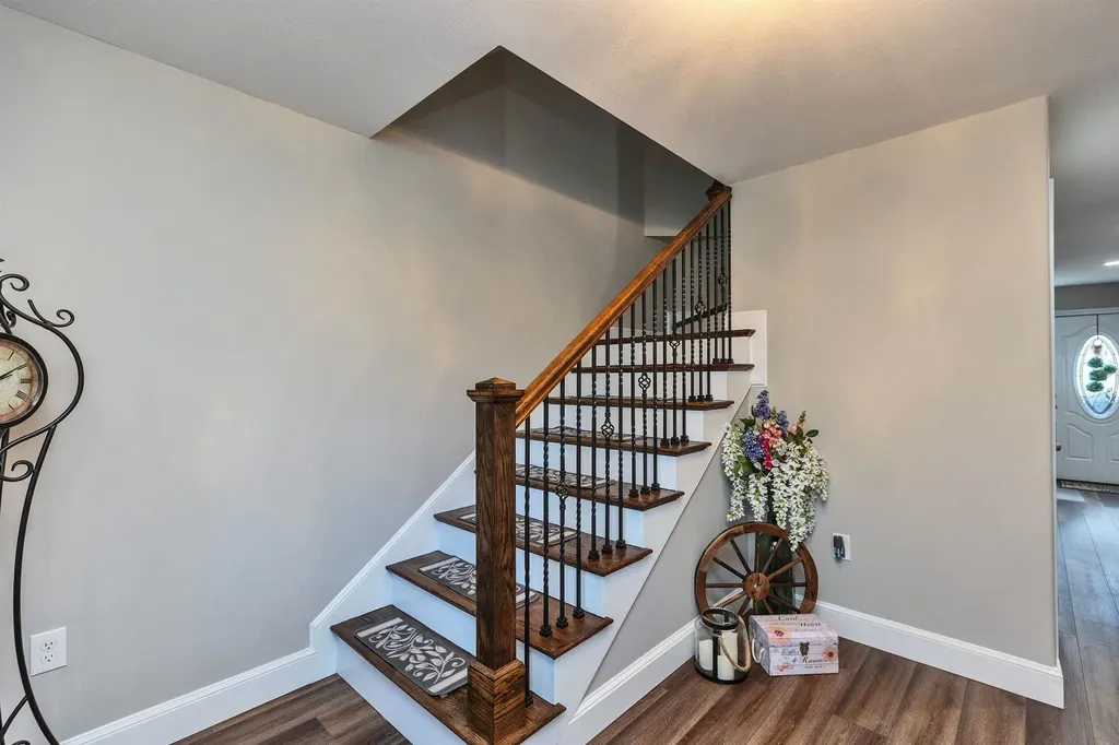 13 Johnson Street Windham NH 03087