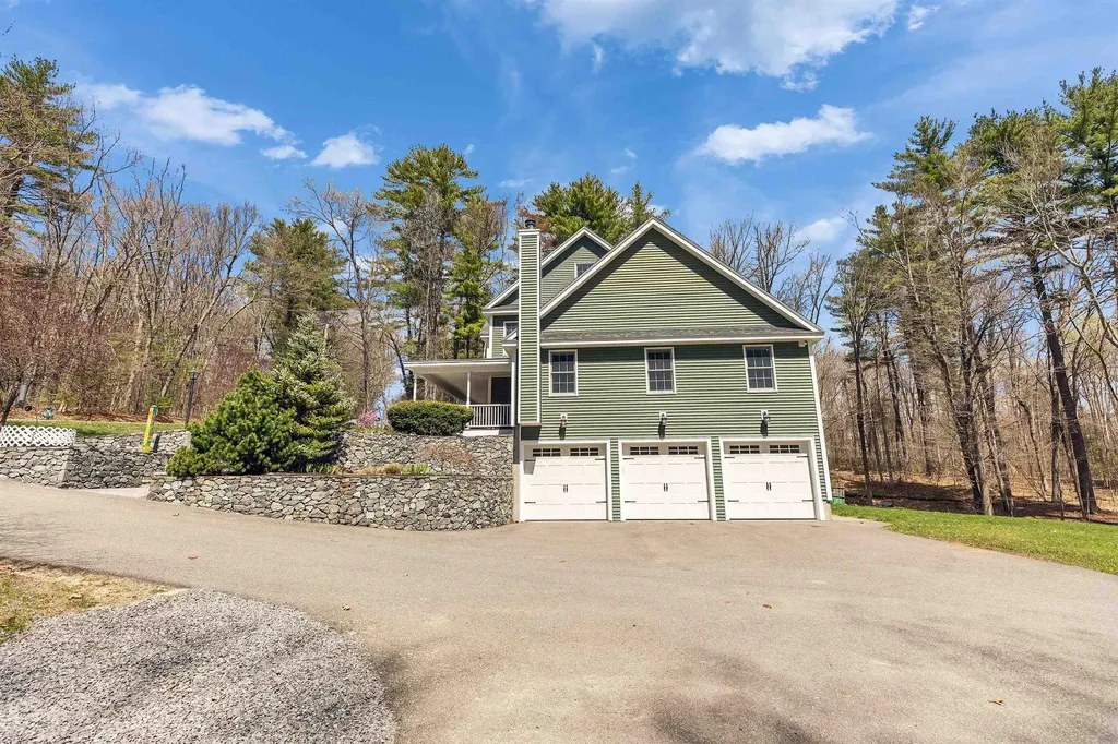 13 Johnson Street Windham NH 03087