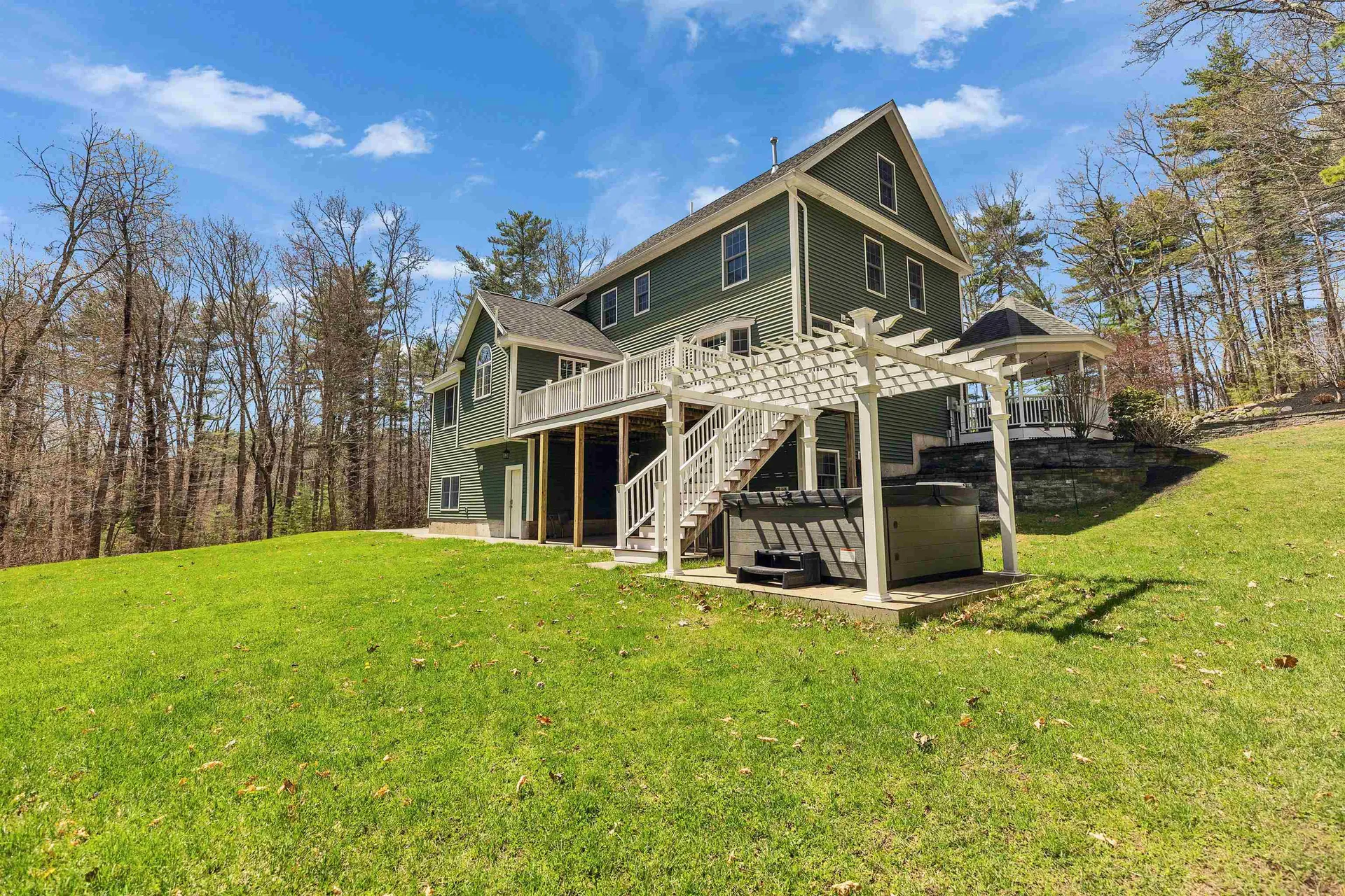 13 Johnson Street Windham NH 03087