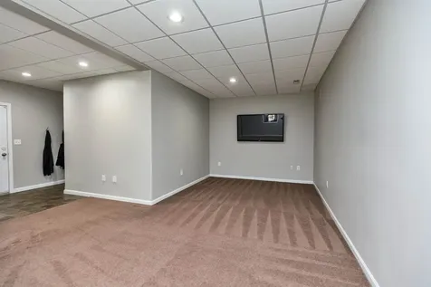 13 Johnson Street Windham NH 03087