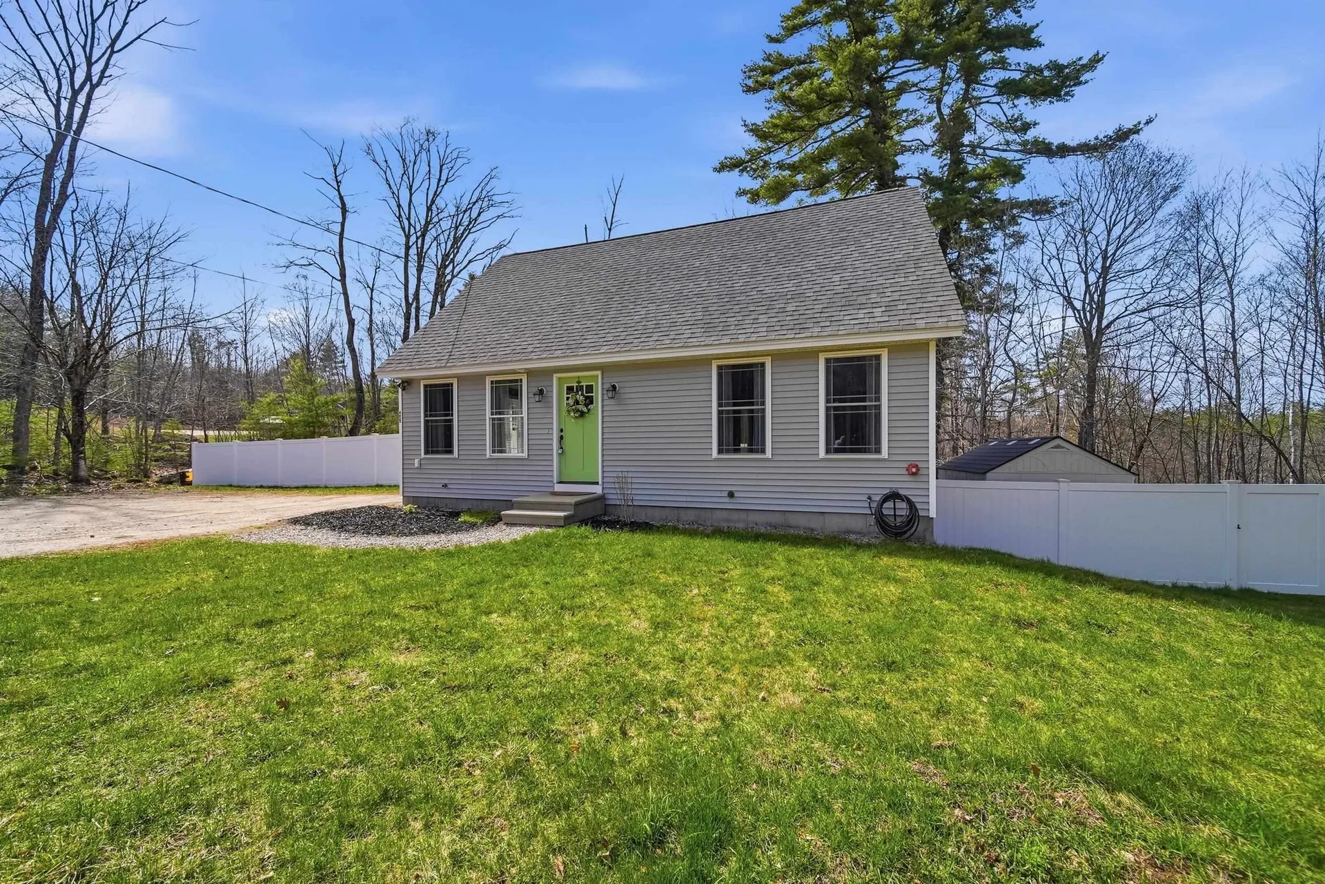 425 Weare Road New Boston NH 03070
