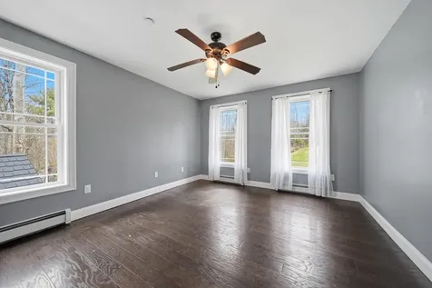 425 Weare Road New Boston NH 03070