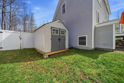 425 Weare Road New Boston NH 03070
