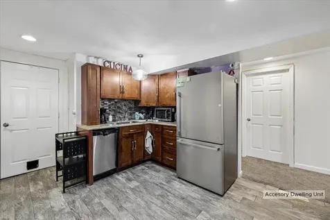 15 Pepperell Road Brookline NH 03033