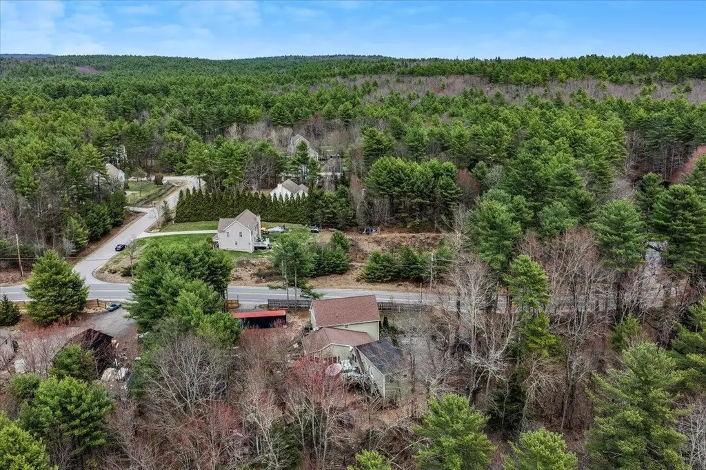 15 Pepperell Road Brookline NH 03033