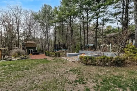 15 Pepperell Road Brookline NH 03033