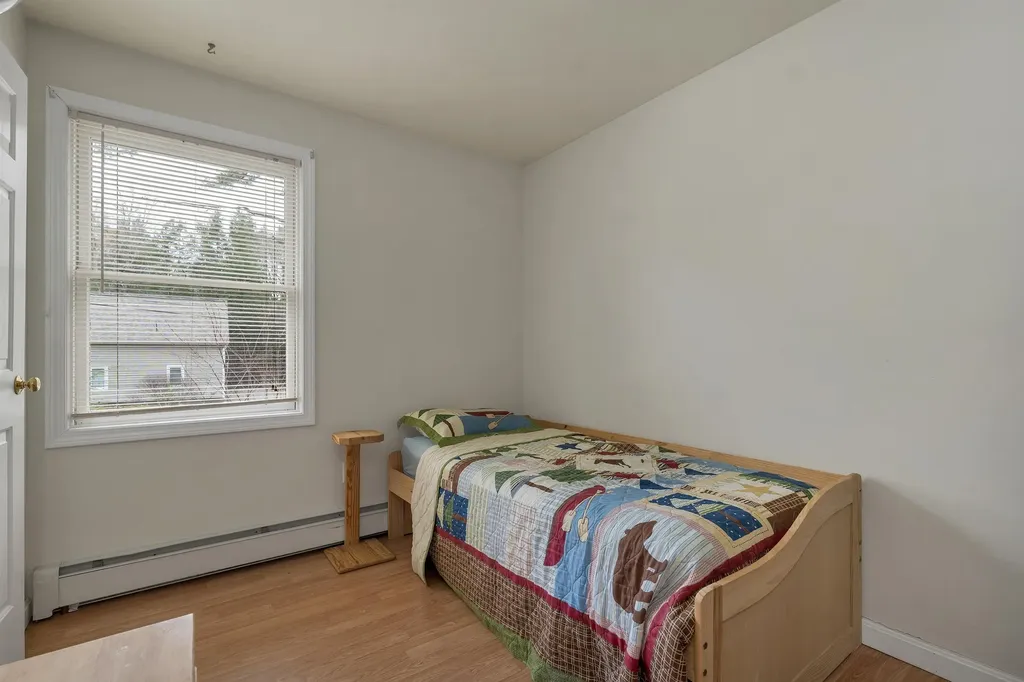 75 Cannes Street Moultonborough NH 03254