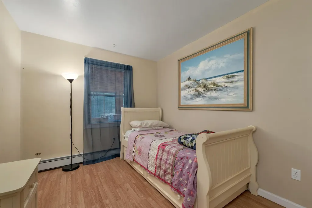 75 Cannes Street Moultonborough NH 03254