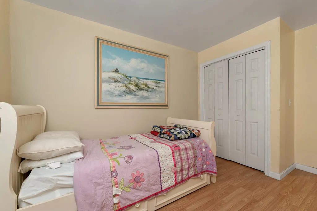 75 Cannes Street Moultonborough NH 03254