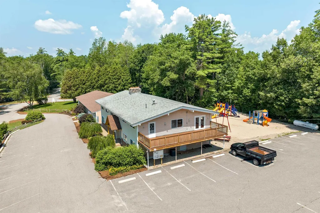 75 Cannes Street Moultonborough NH 03254