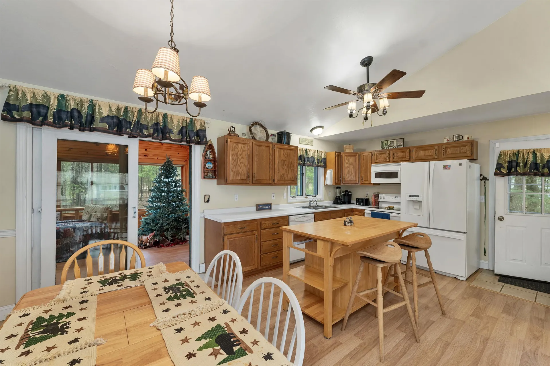 75 Cannes Street Moultonborough NH 03254
