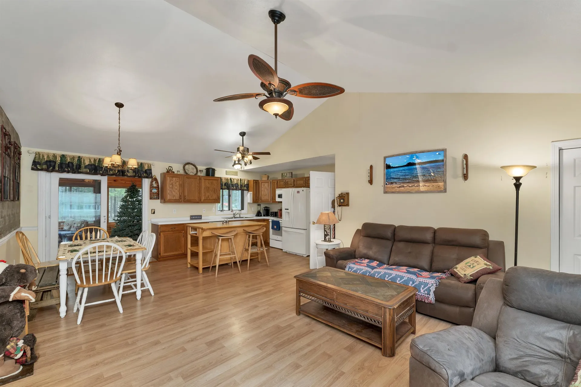 75 Cannes Street Moultonborough NH 03254