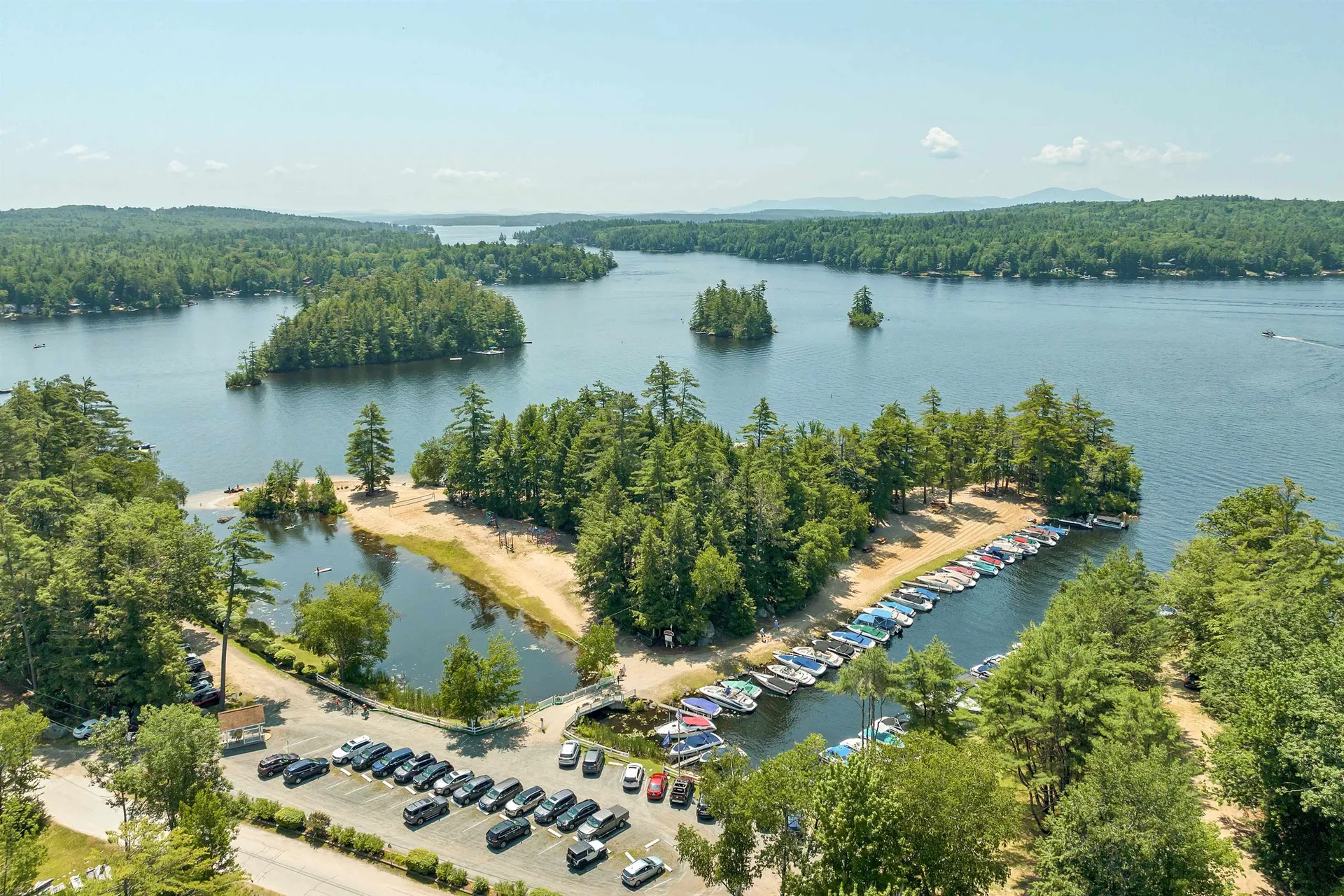 75 Cannes Street Moultonborough NH 03254