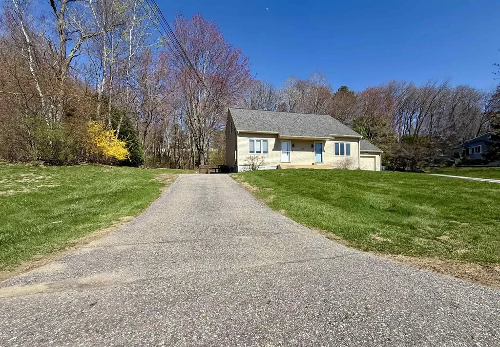 57A Dale Road Hooksett NH 03106