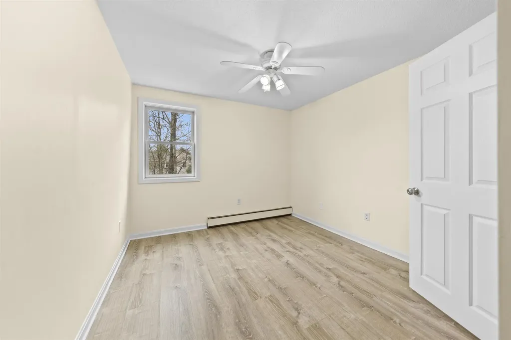 57A Dale Road Hooksett NH 03106
