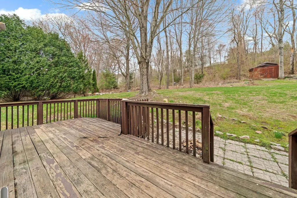 57A Dale Road Hooksett NH 03106