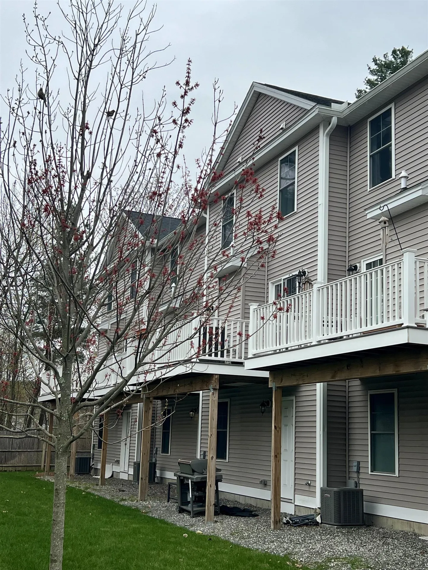 18 Dumaine Avenue Nashua NH 03063