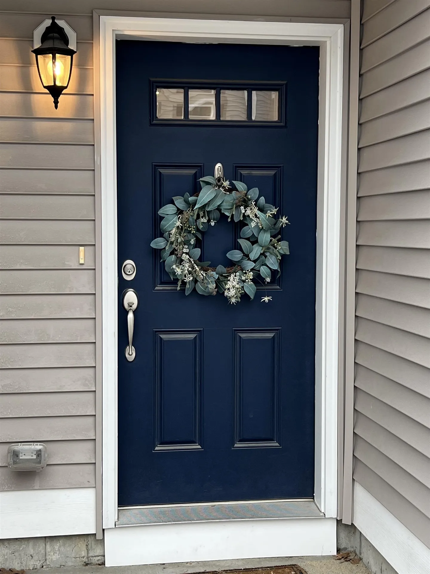 18 Dumaine Avenue Nashua NH 03063