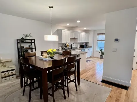18 Dumaine Avenue Nashua NH 03063