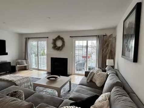 18 Dumaine Avenue Nashua NH 03063