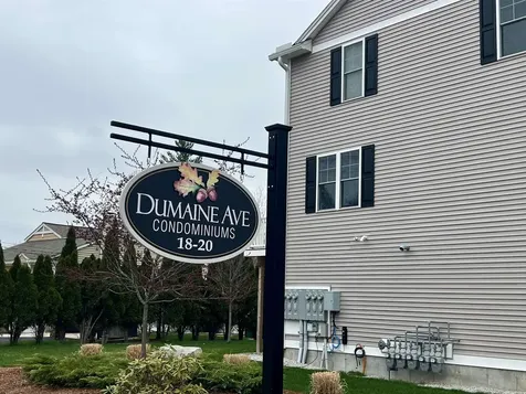 18 Dumaine Avenue Nashua NH 03063
