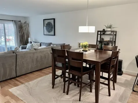 18 Dumaine Avenue Nashua NH 03063