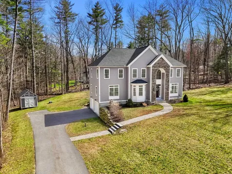 71 Haverhill Road Salem NH 03079