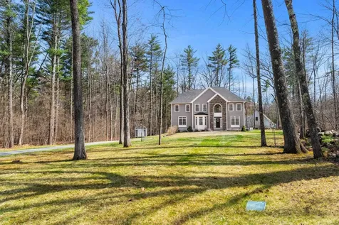 71 Haverhill Road Salem NH 03079