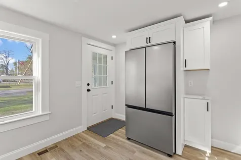 176 Airport Road Concord NH 03301
