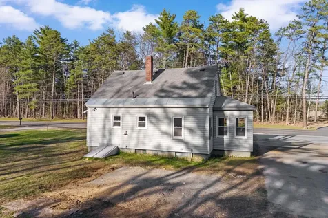 176 Airport Road Concord NH 03301