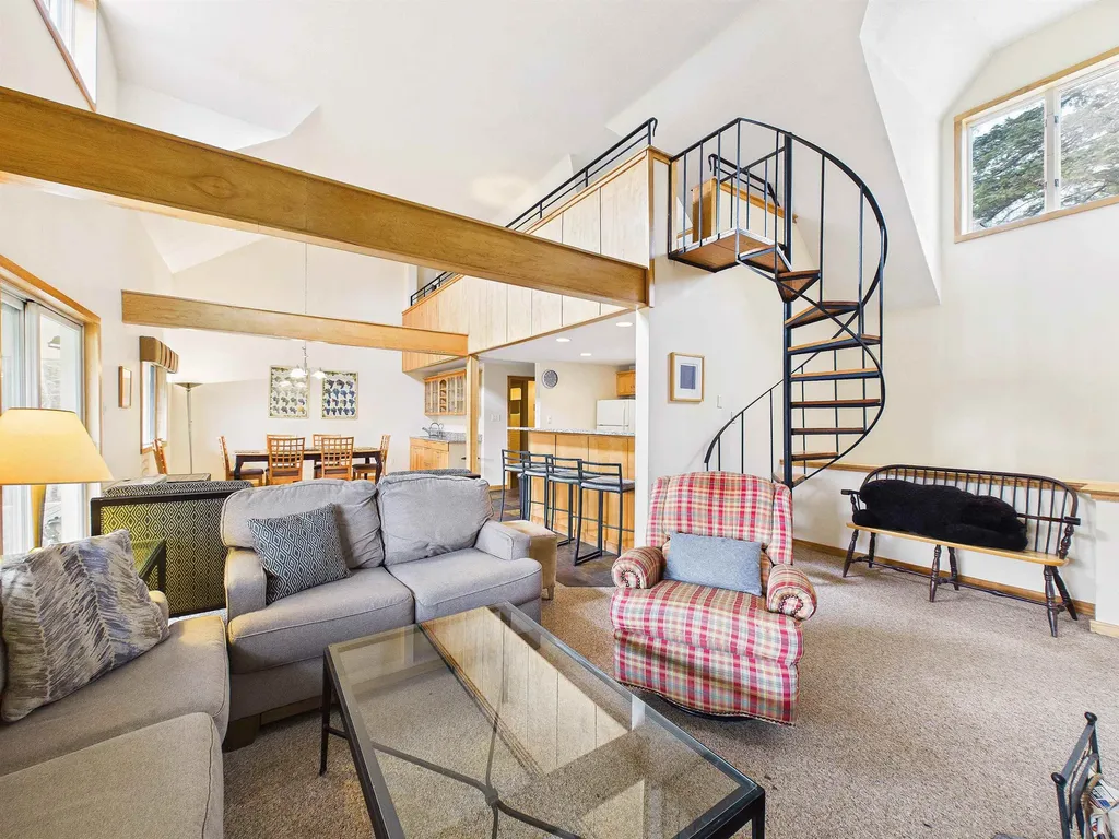 105 Northbrook Road Killington VT 05751