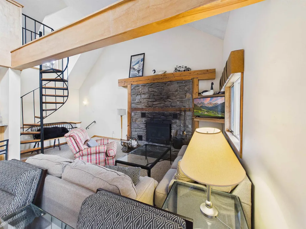 105 Northbrook Road Killington VT 05751