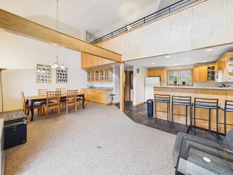 105 Northbrook Road Killington VT 05751