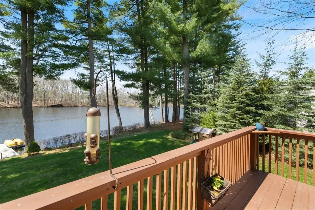 24 Taylor River Estates Hampton NH 03842