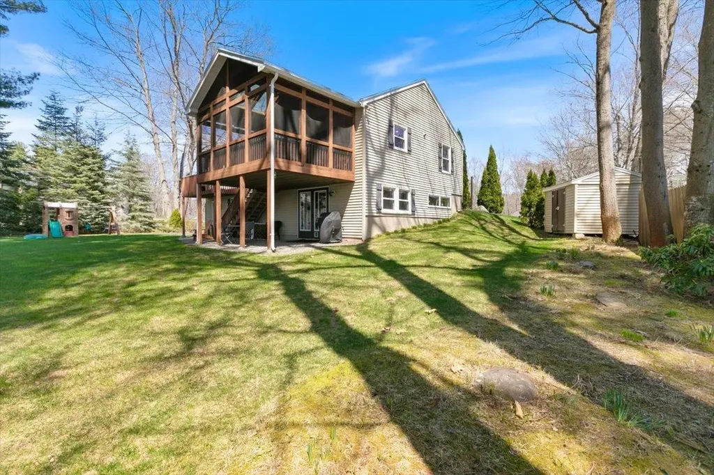 24 Taylor River Estates Hampton NH 03842