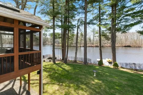 24 Taylor River Estates Hampton NH 03842