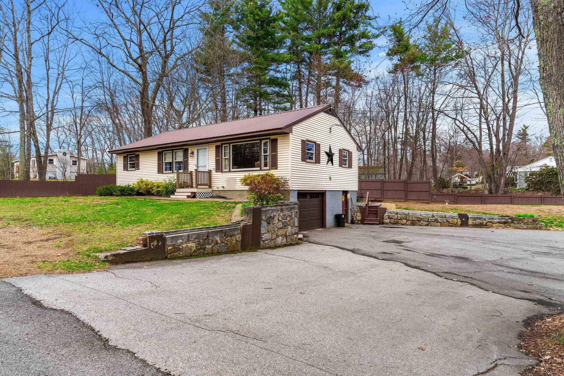 175 W High Street Somersworth NH 03878