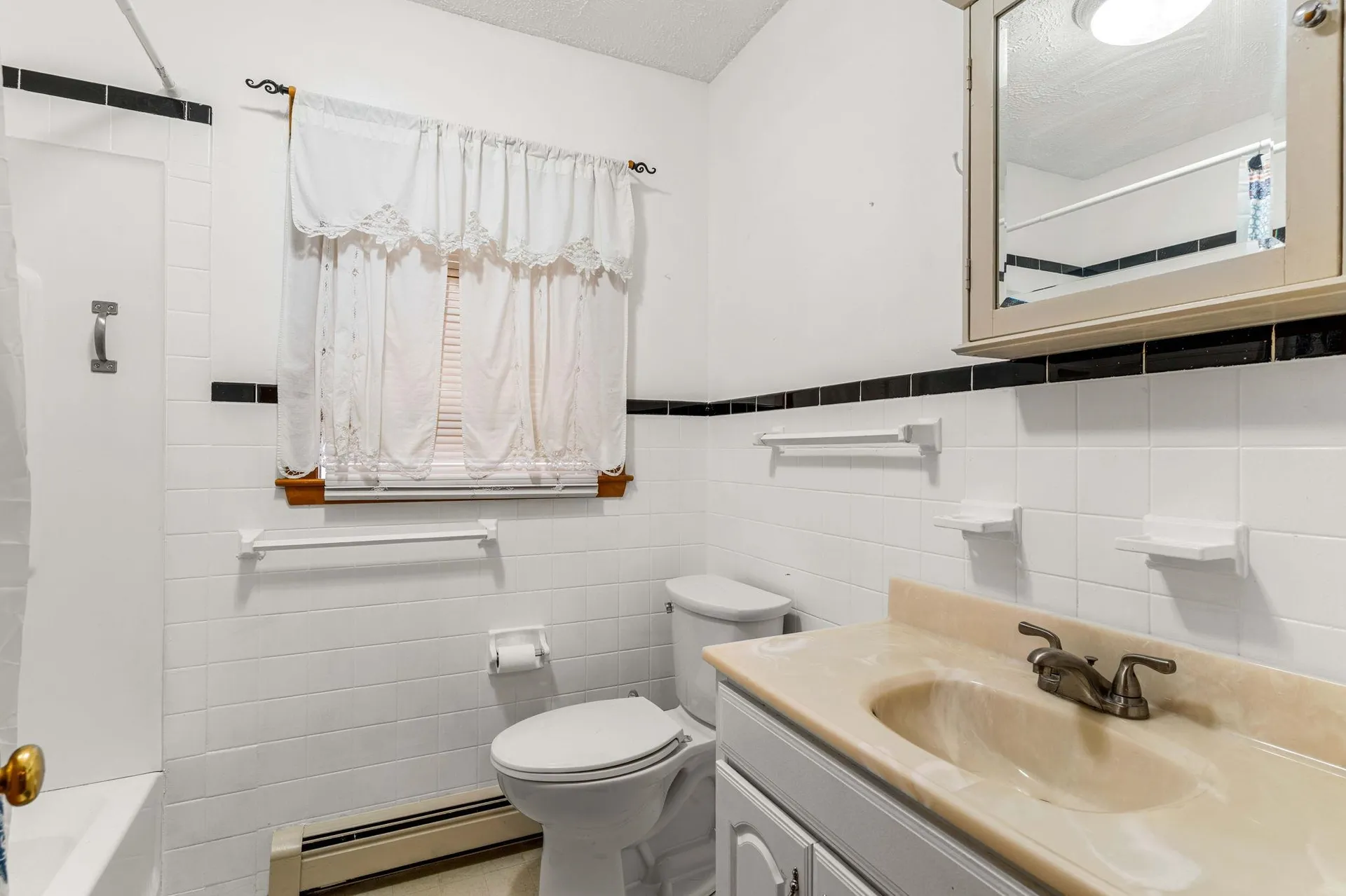 175 W High Street Somersworth NH 03878