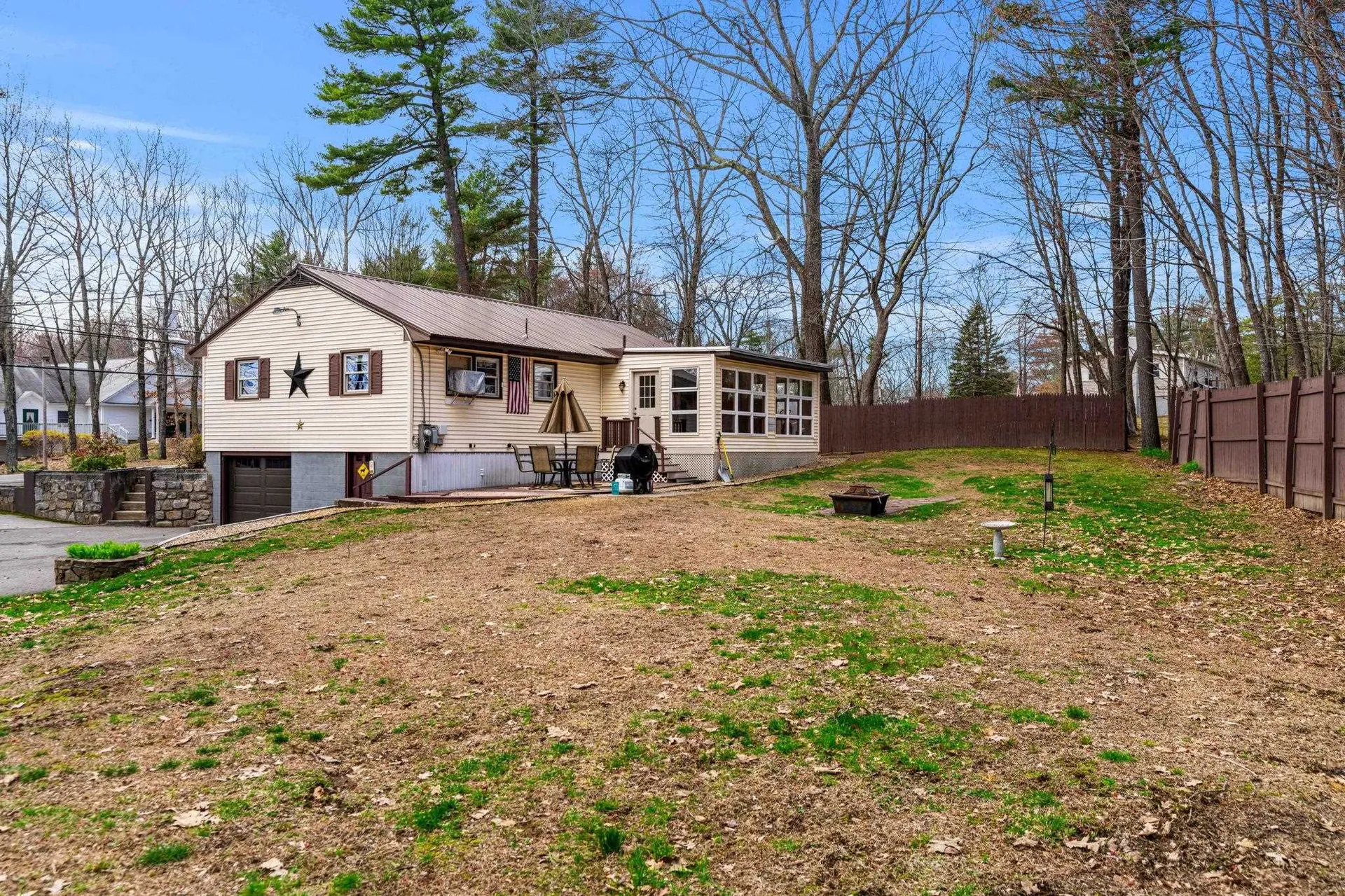 175 W High Street Somersworth NH 03878