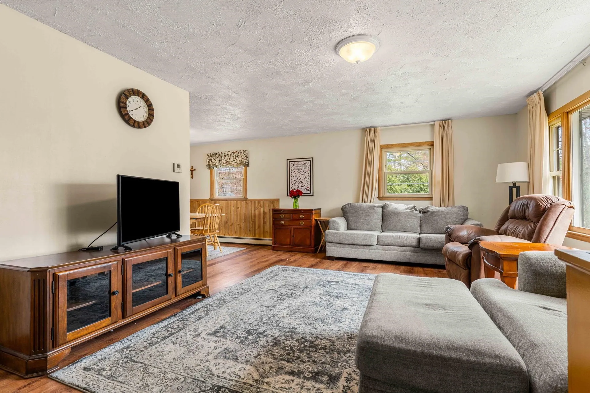 175 W High Street Somersworth NH 03878