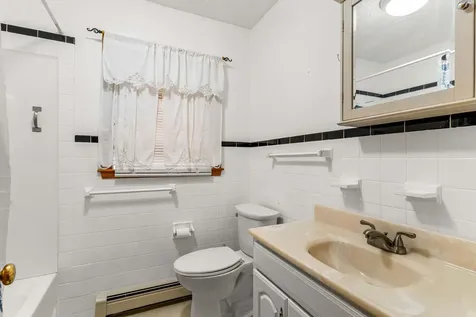 175 W High Street Somersworth NH 03878