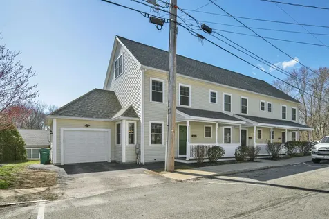 20 Gagne Street Rochester NH 03867