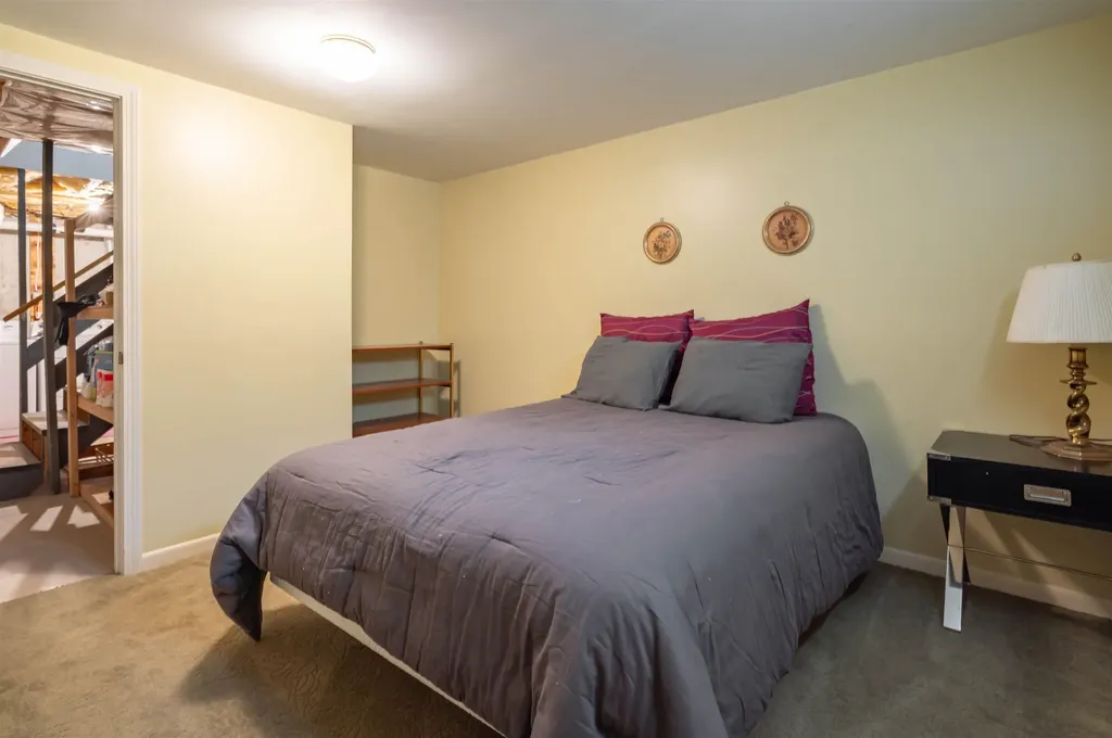 14 Olympia Circle Nashua NH 03062