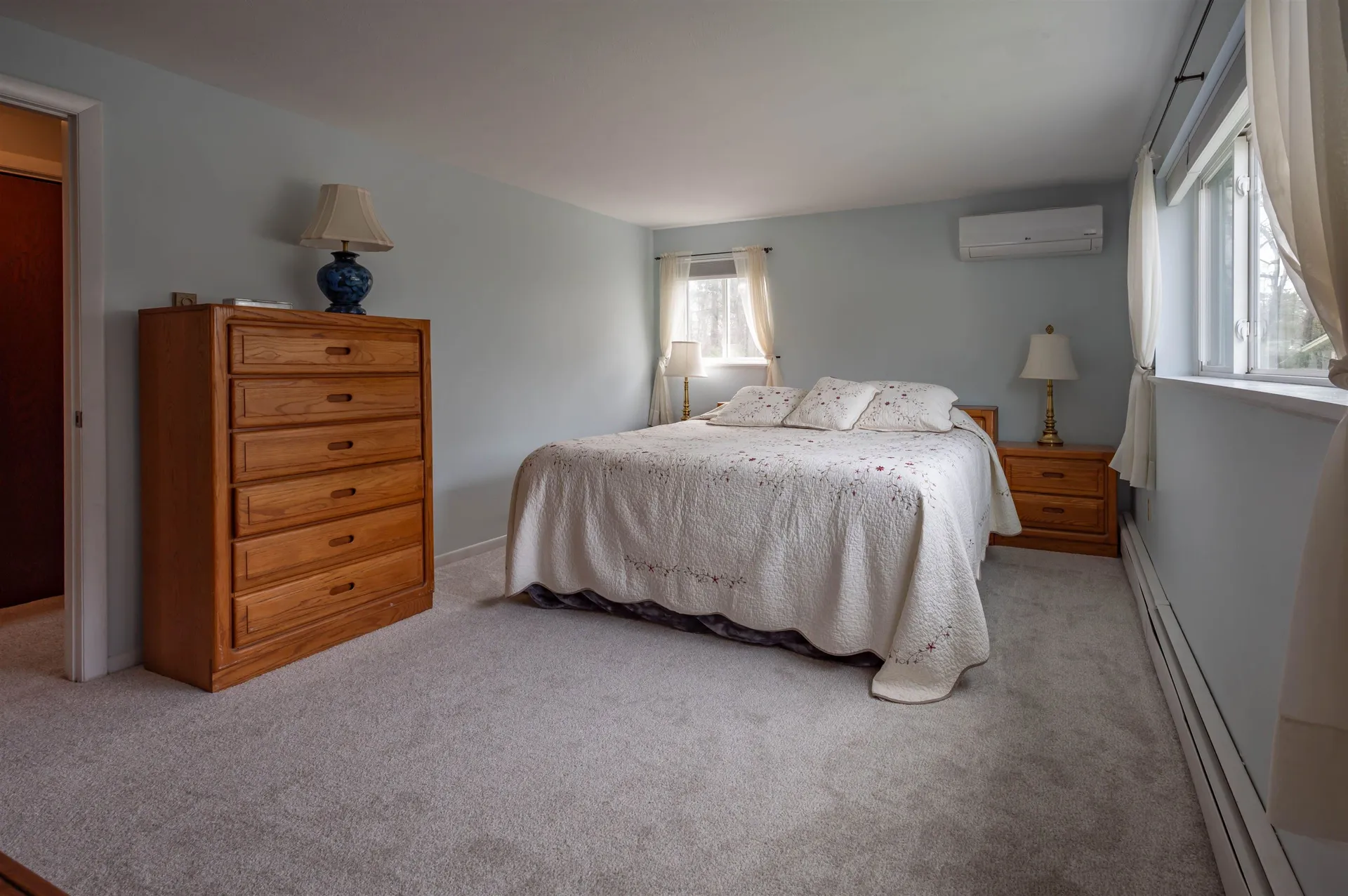 14 Olympia Circle Nashua NH 03062