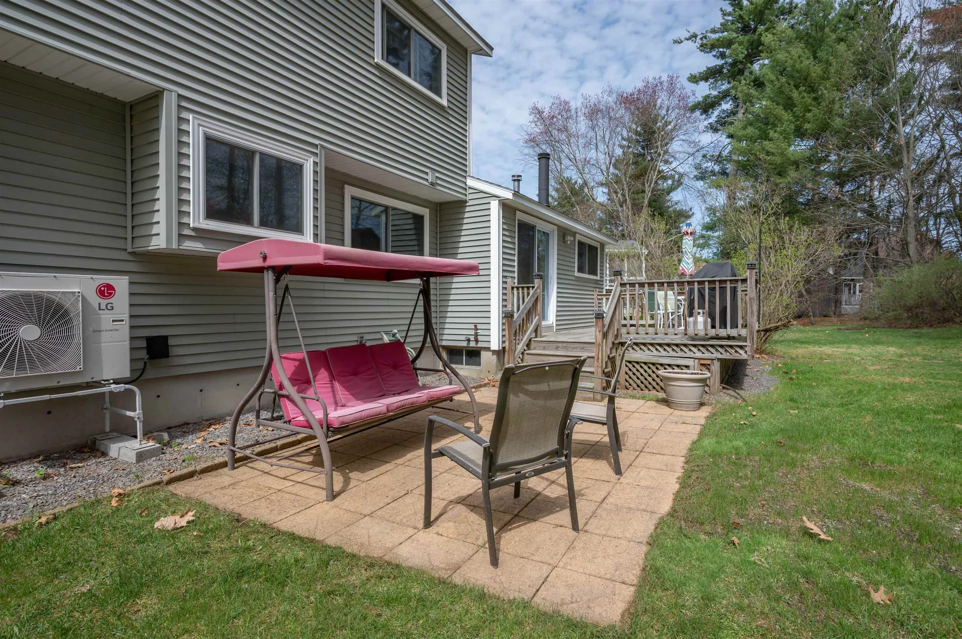 14 Olympia Circle Nashua NH 03062
