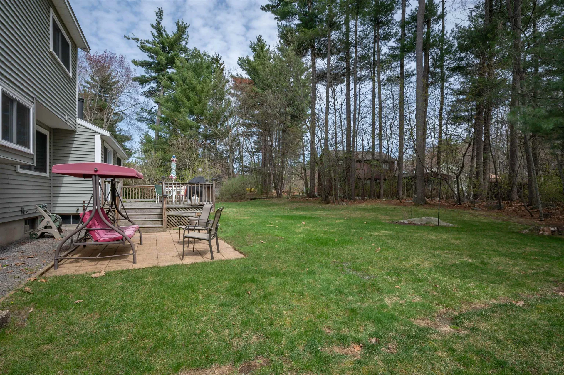 14 Olympia Circle Nashua NH 03062